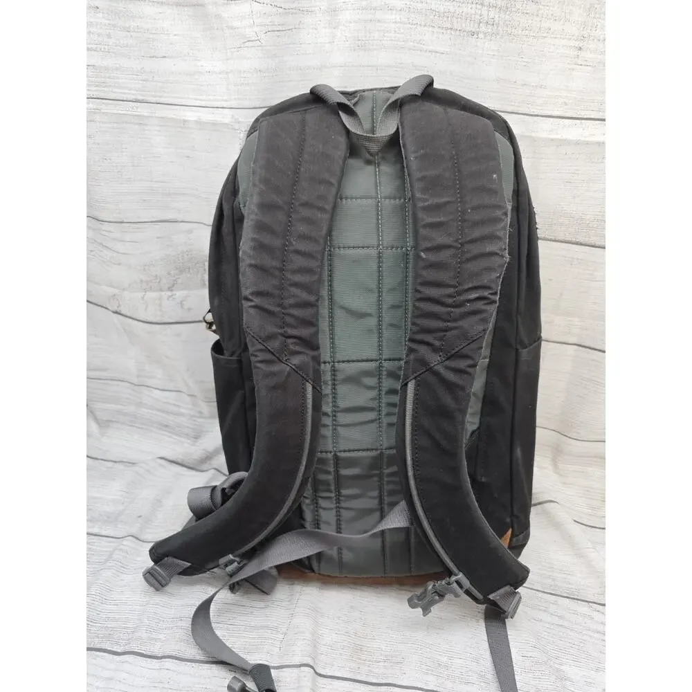 Cotopaxi Cusco 26 L Leather Bottom Backpack / Black with Utah Logo